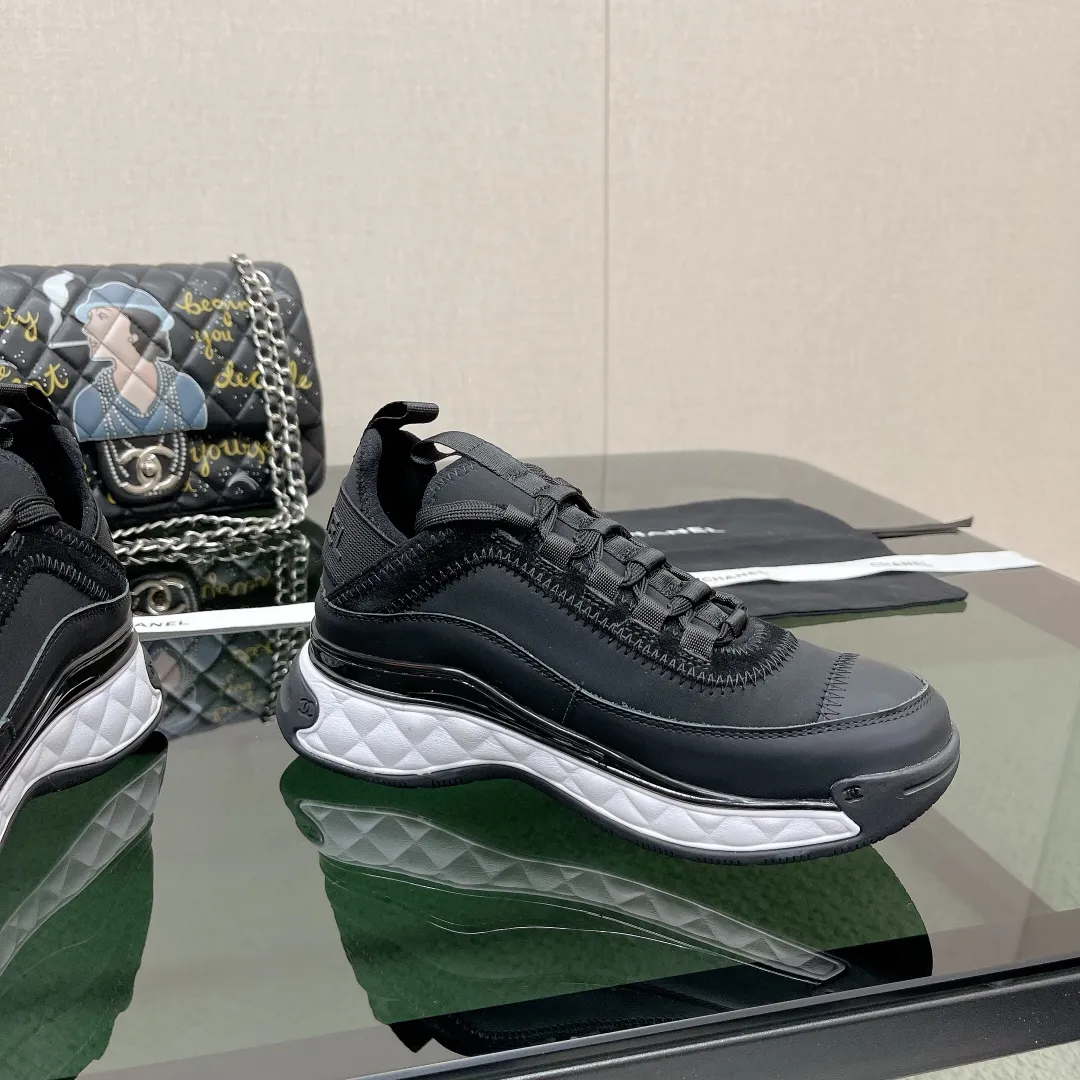 👟👟 Women's shoes, women's clothing 👟👟Ex-factory price 480👟👟 Women's shoes, women's clothing [Higher versions are available for a long time] ⚠️Note: This style has many colors, and the market has complete colors. Welcome to consult~CHANEL Chanel Couple Style Xiaoxiang Casual Sports Shoes Dad Shoe Counter Original 1:1, each color is accurately matched, the internal standard coding fabric is: original imported cow down + imported fabric, the lining is made of: imported breathable velvet, outsole material: original 1:1 mold 3 layers T👟👟 Women's Shoes Women's Clothing 👟👟Ex-factory price U size: Women's 35-41
